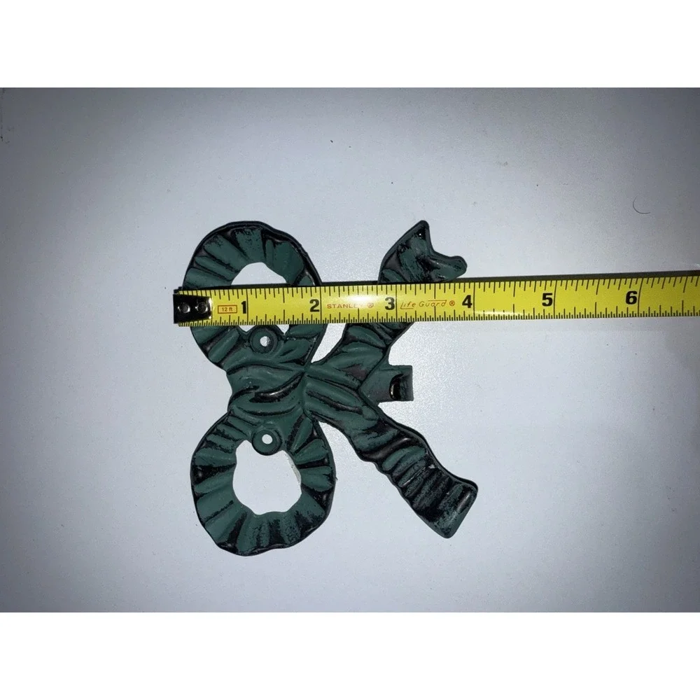 Hook Bow Ribbon Style Tie Green Solid Brass Ornate‎ Vintage- New